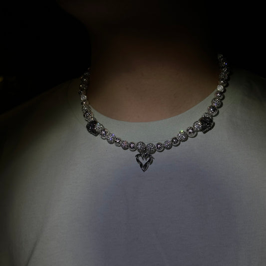WHITE SKULL NECKLACE